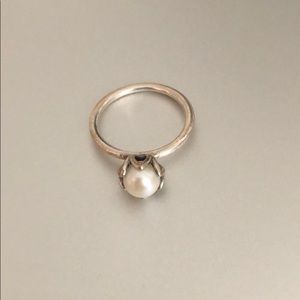 Pandora Ring Pearl